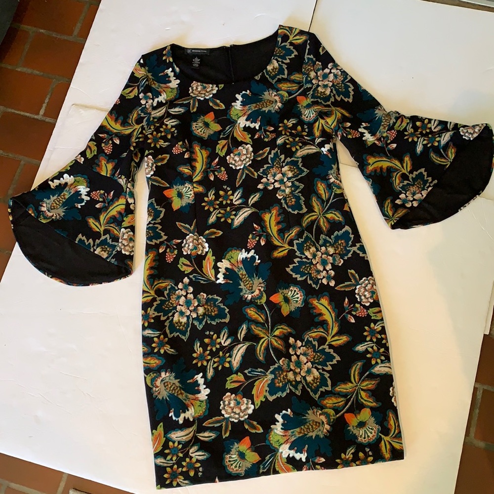 Fully Lined Floral Bell Sleeved Dress